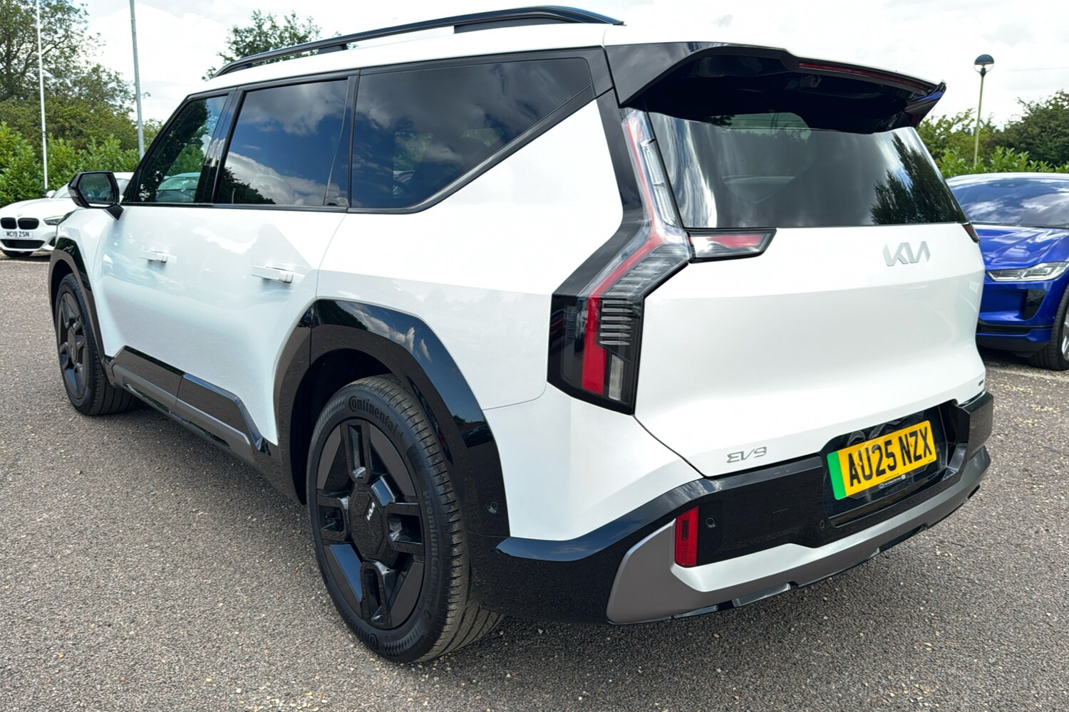 Vehicle 29
