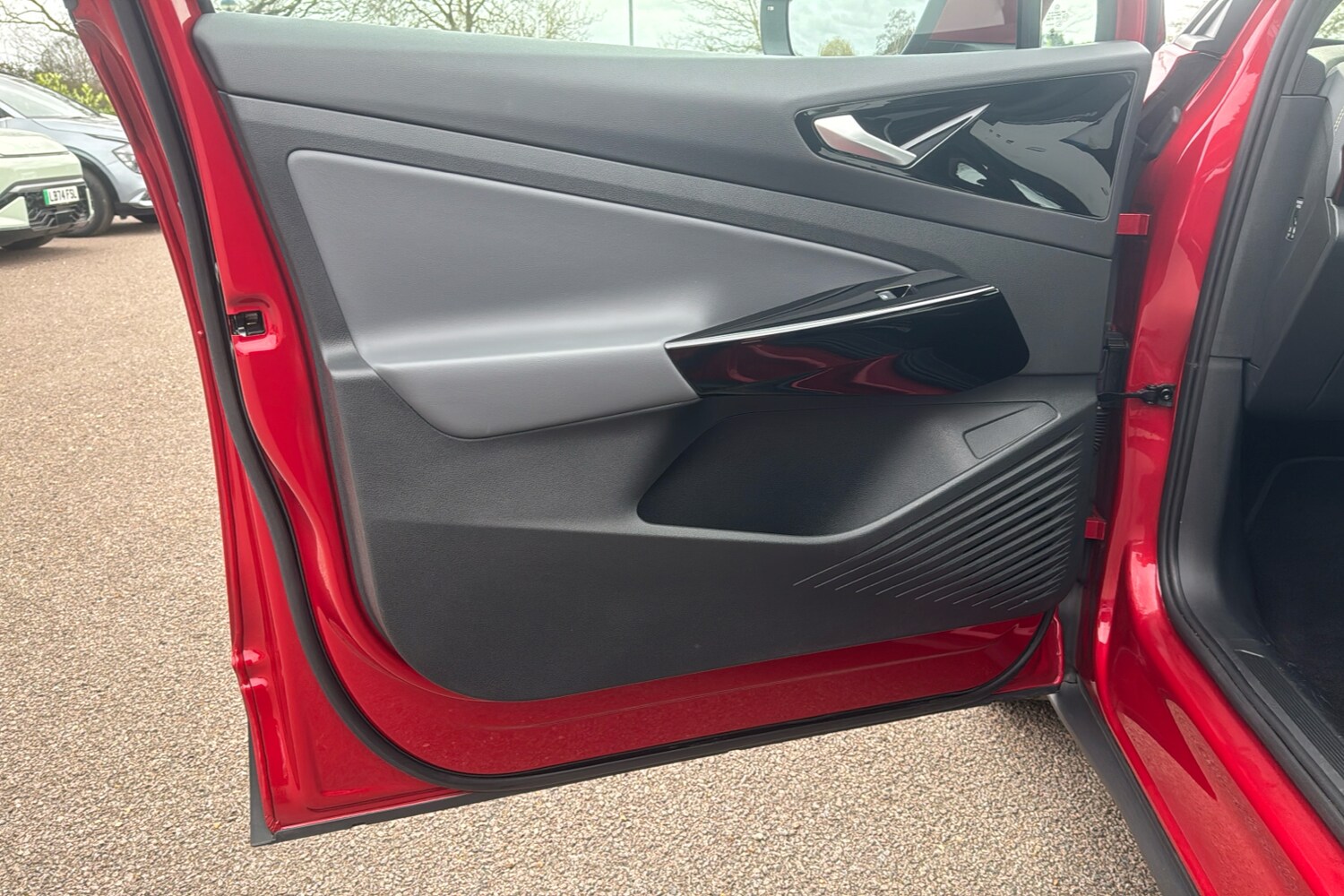 Used Volkswagen ID.4 2023 for sale - 77601784: Photo 35