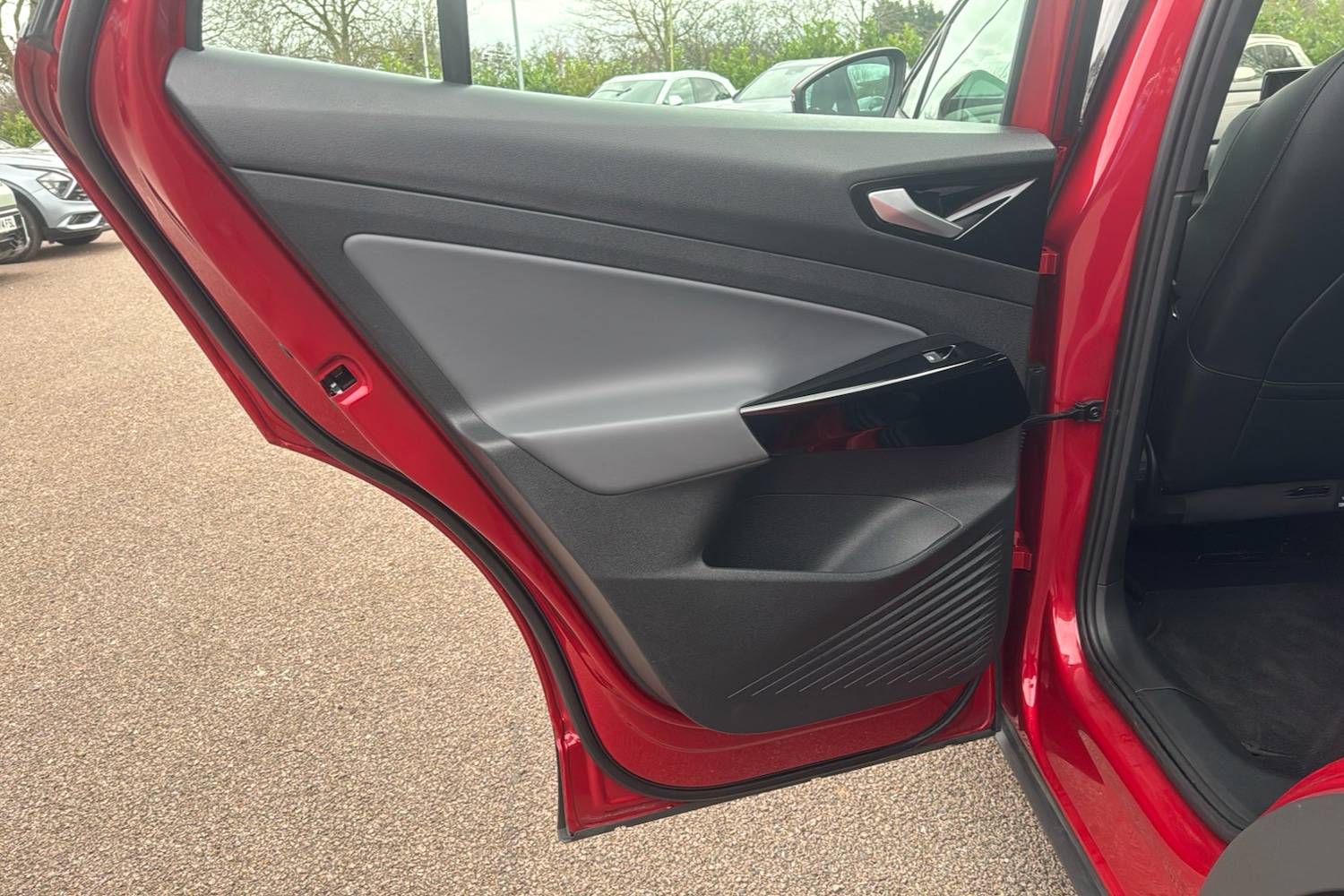 Used Volkswagen ID.4 2023 for sale - 77601784: Photo 37