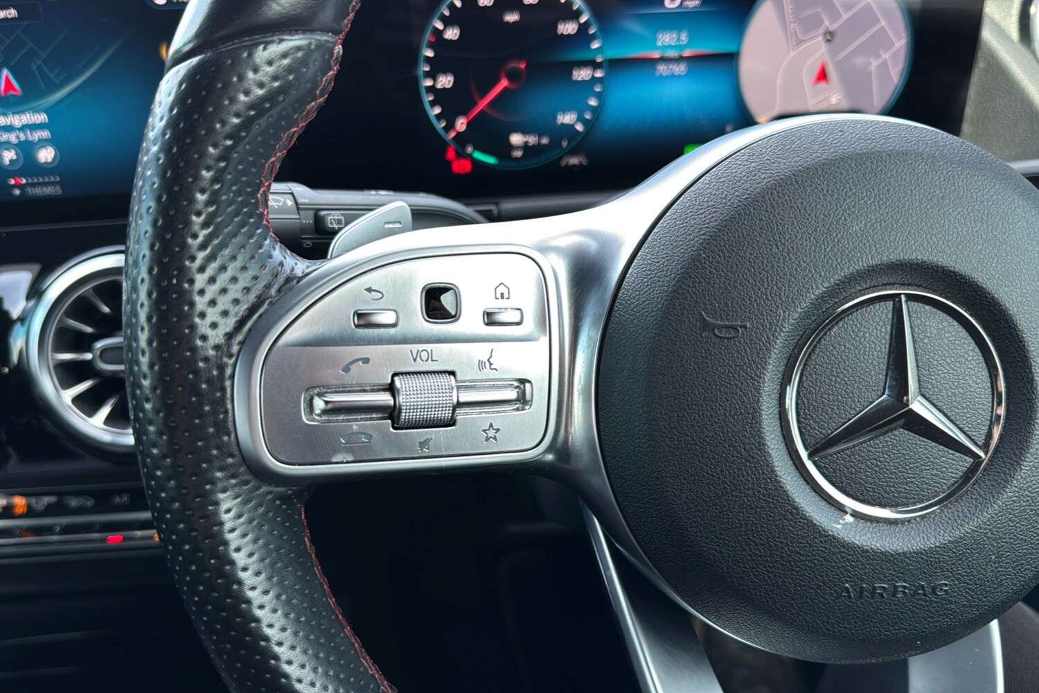 Used Mercedes-Benz EQA 2021 for sale - 76087673: Photo 17