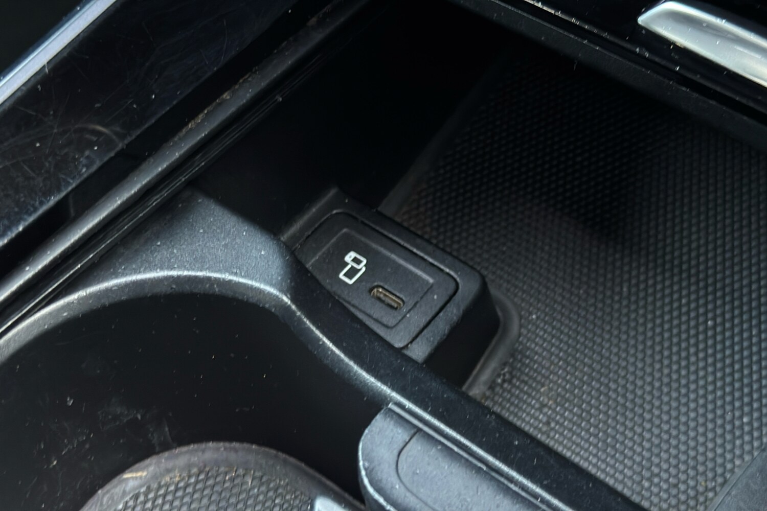 Used Mercedes-Benz EQA 2021 for sale - 76087673: Photo 22