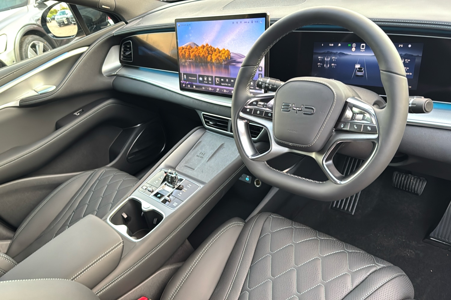 Used BYD Sealion 7 for sale - 76611019: Photo 10