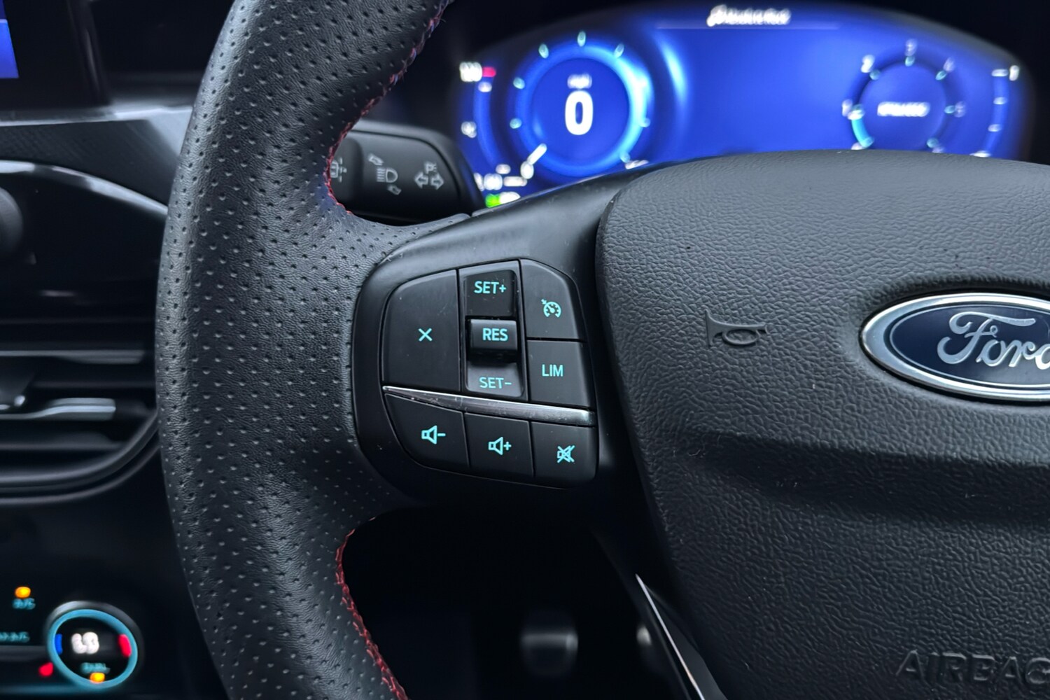 Used Ford Kuga 2022 for sale - 76402964: Photo 17