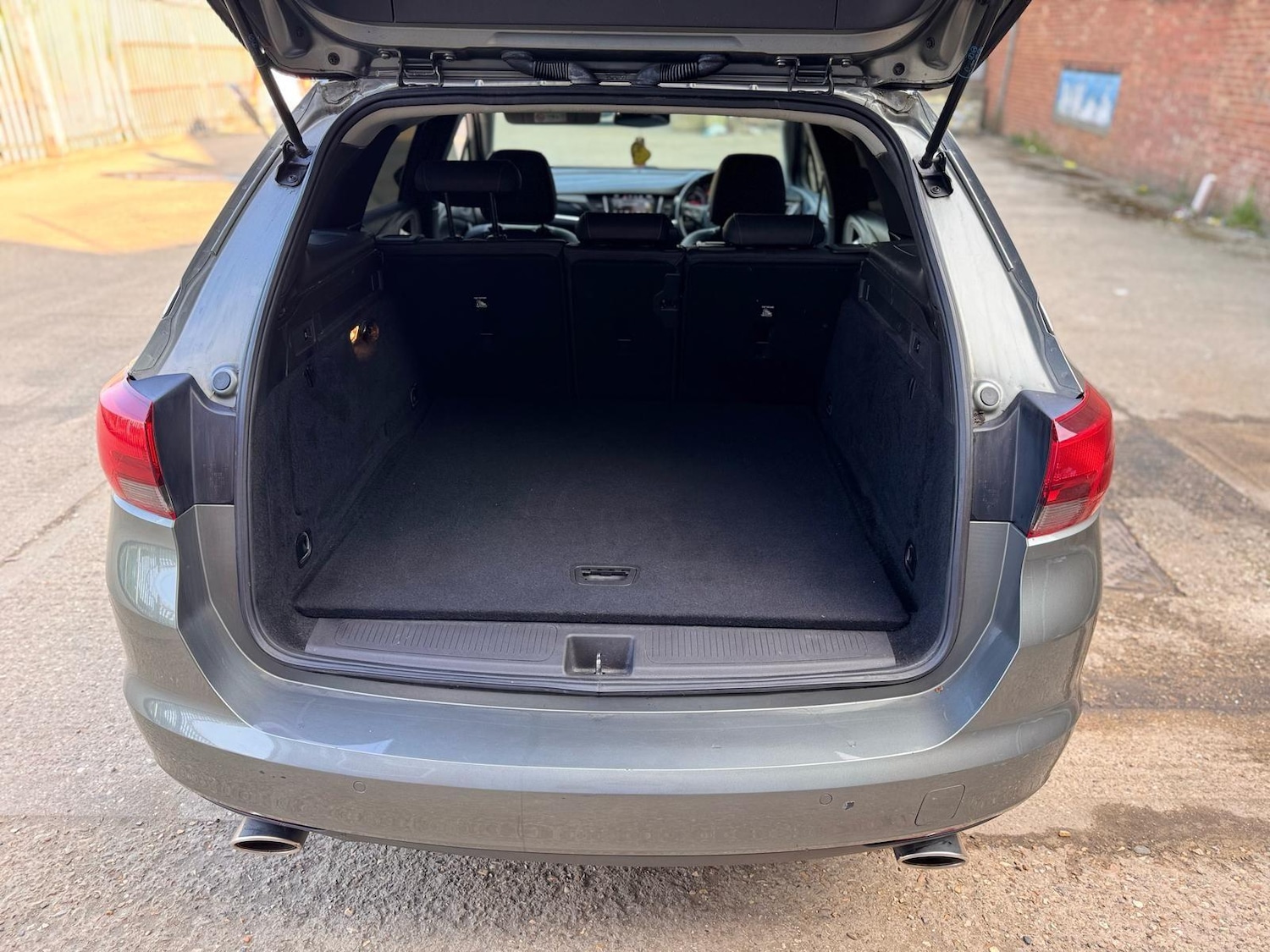 Vehicle 23