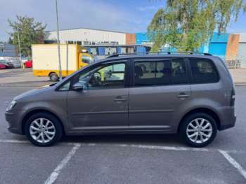 Used Volkswagen Touran 2010 for sale - 75051394: Photo