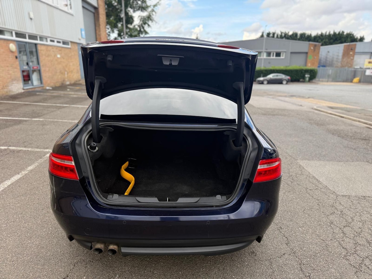 Vehicle 25
