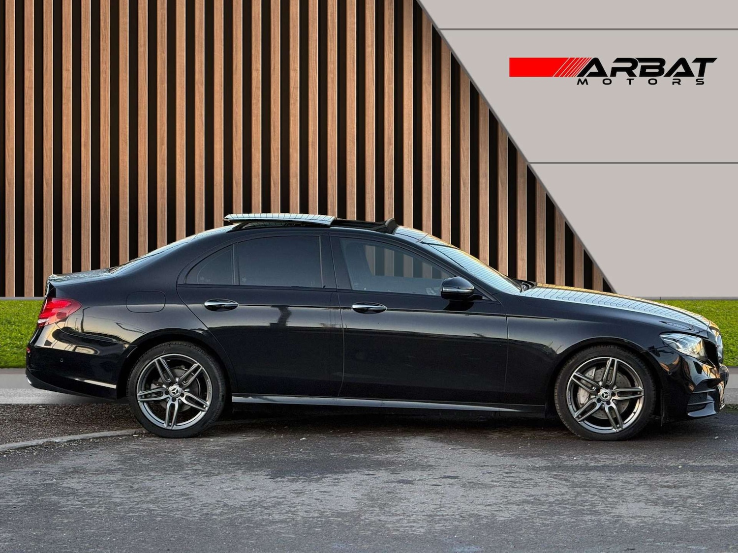 Used Mercedes-Benz E Class 2018 for sale - 76896325: Photo 11