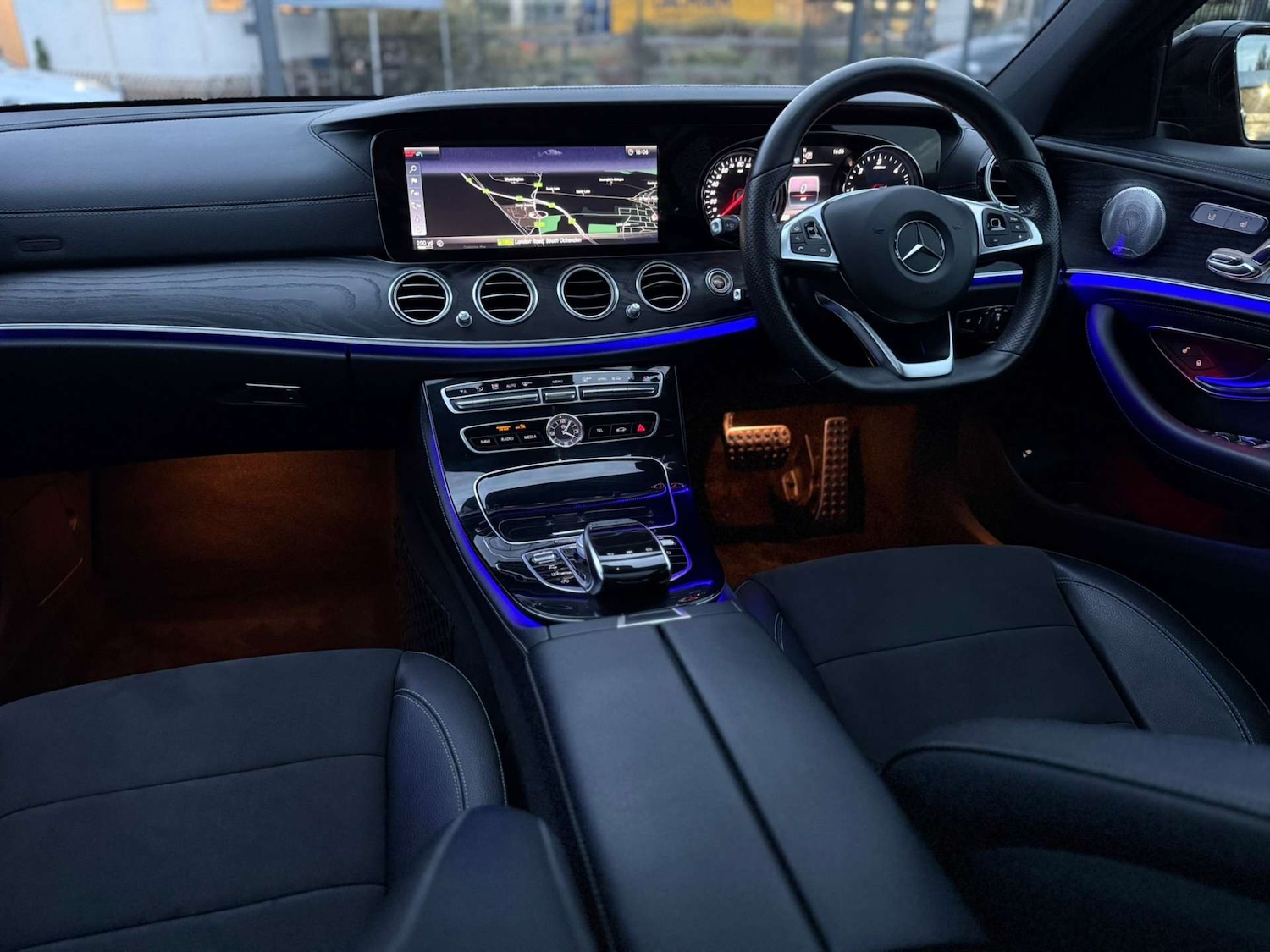 Used Mercedes-Benz E Class 2018 for sale - 76896325: Photo 19