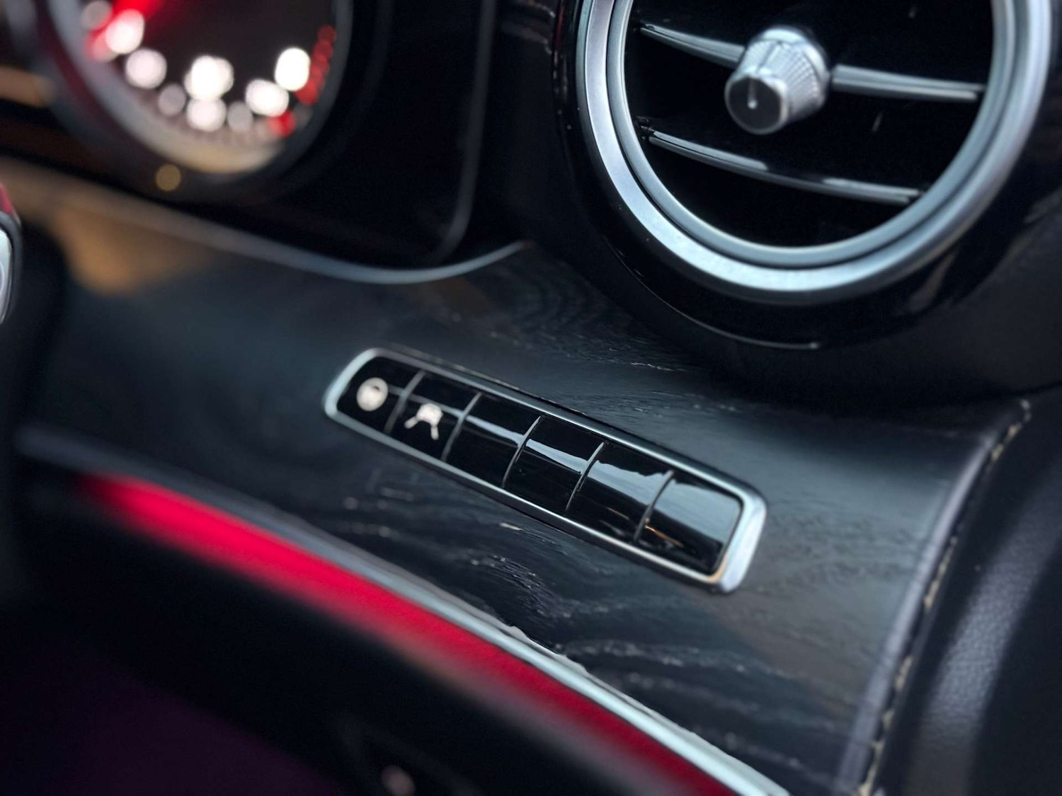 Used Mercedes-Benz E Class 2018 for sale - 76896325: Photo 27