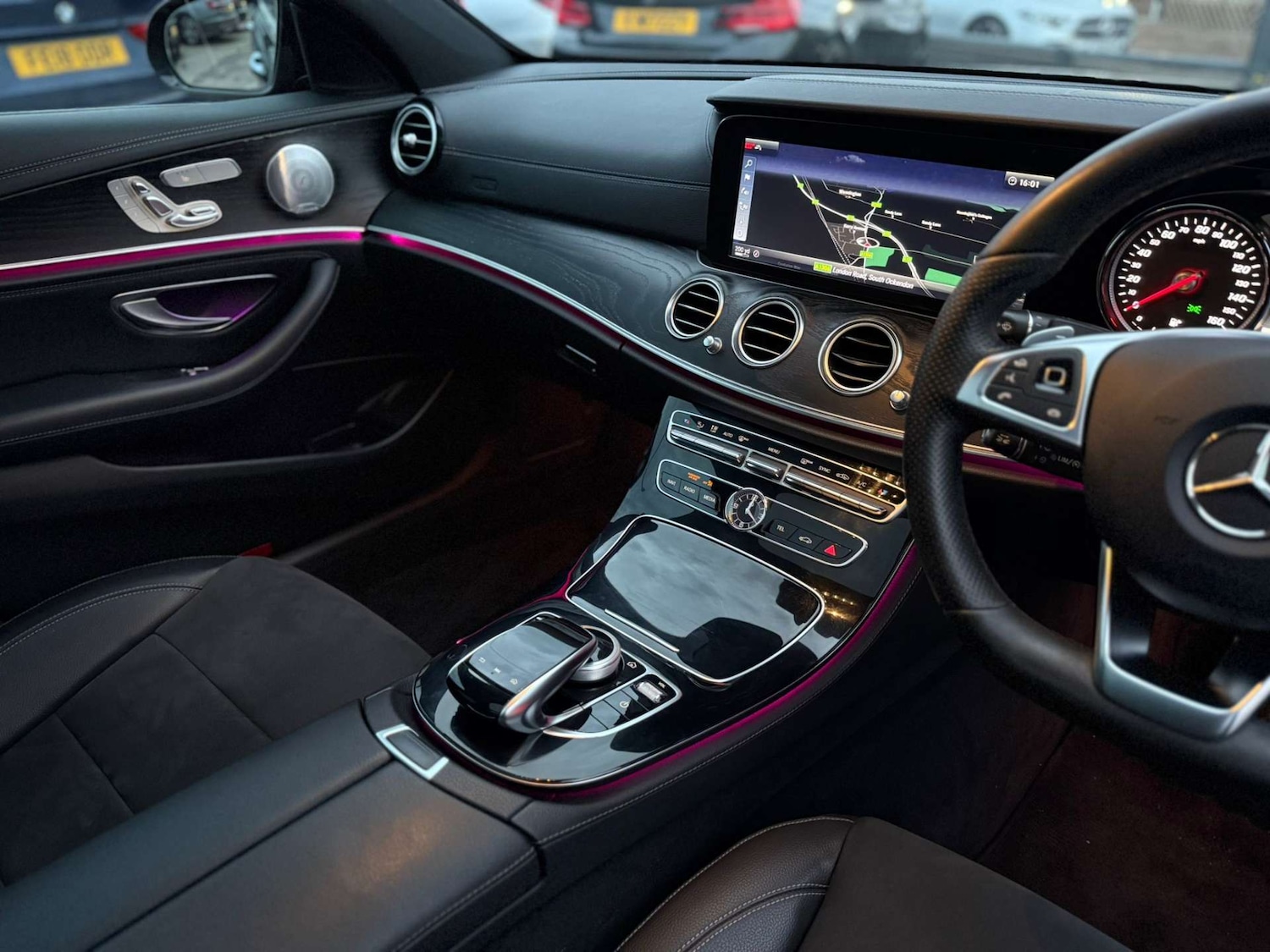 Used Mercedes-Benz E Class 2018 for sale - 76896325: Photo 31