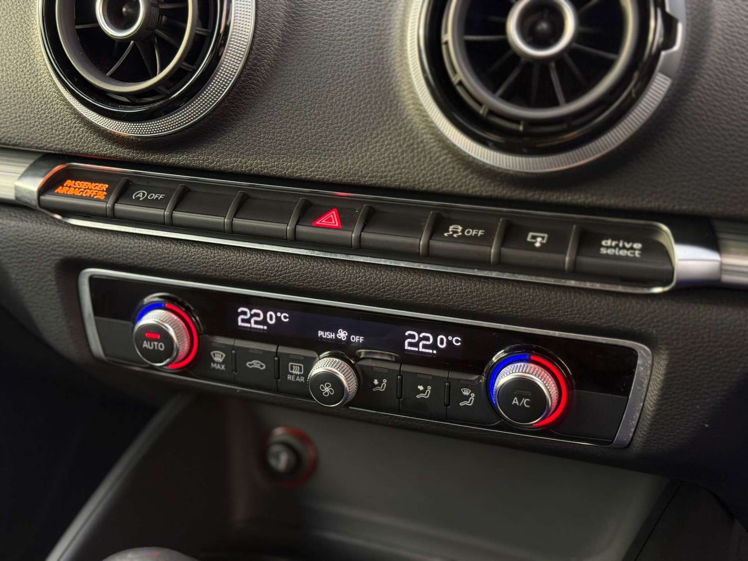 Used Audi A3 2016 for sale - 77262816: Photo 32