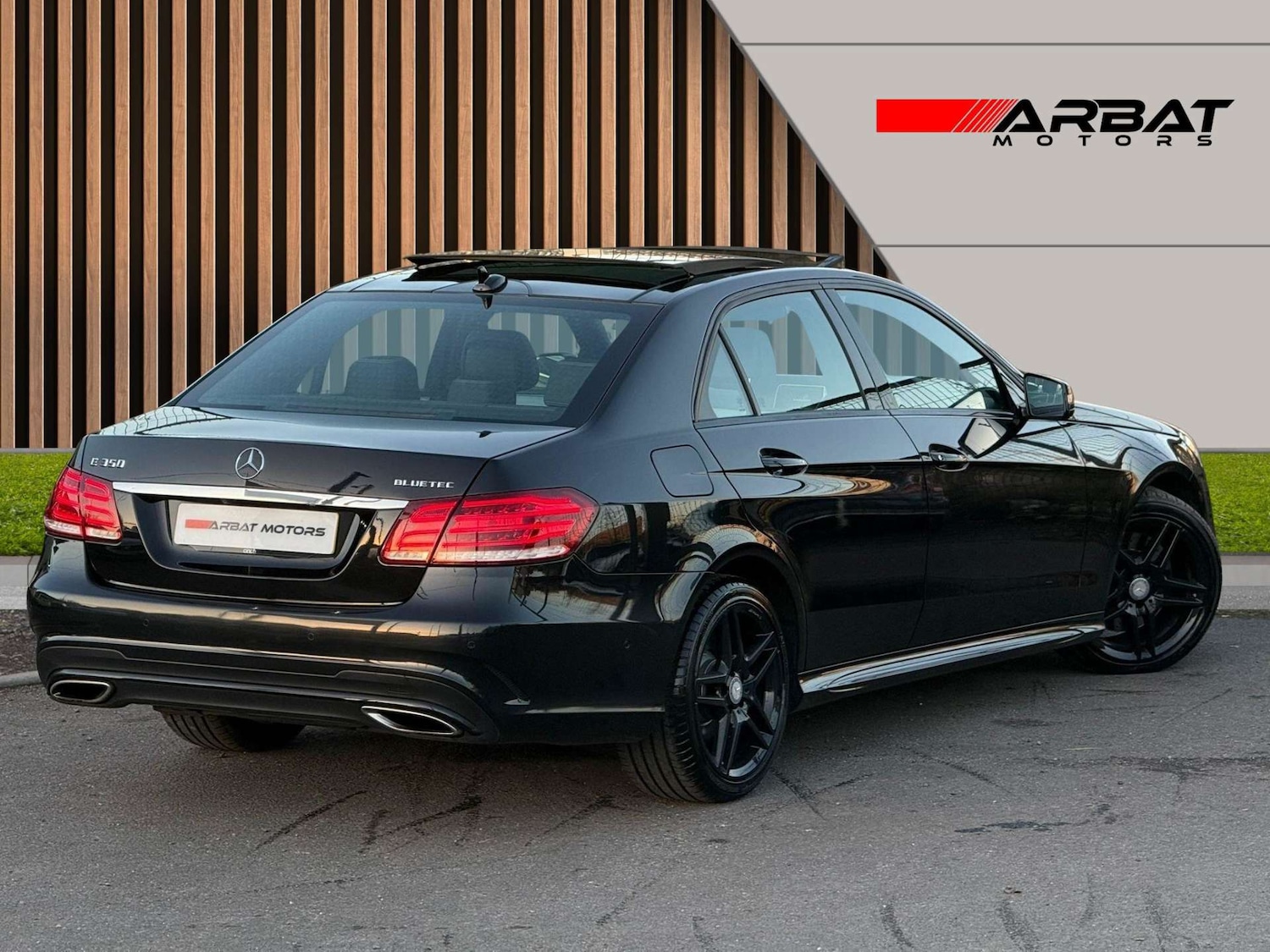 Used Mercedes-Benz E Class 2015 for sale - 77022509: Photo 13