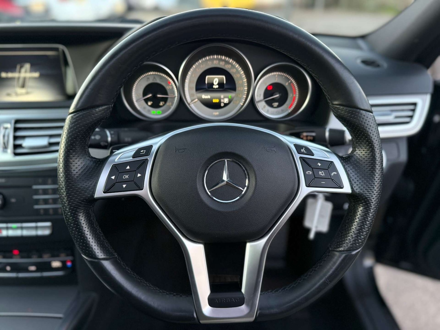 Used Mercedes-Benz E Class 2015 for sale - 77022509: Photo 25