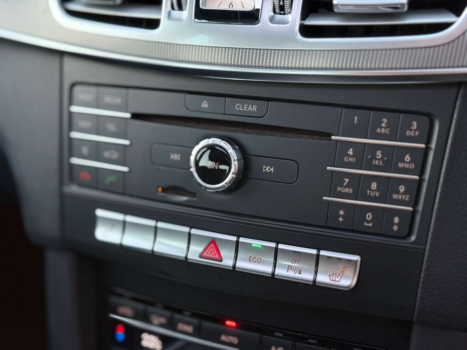 Used Mercedes-Benz E Class 2015 for sale - 77022509: Photo 33