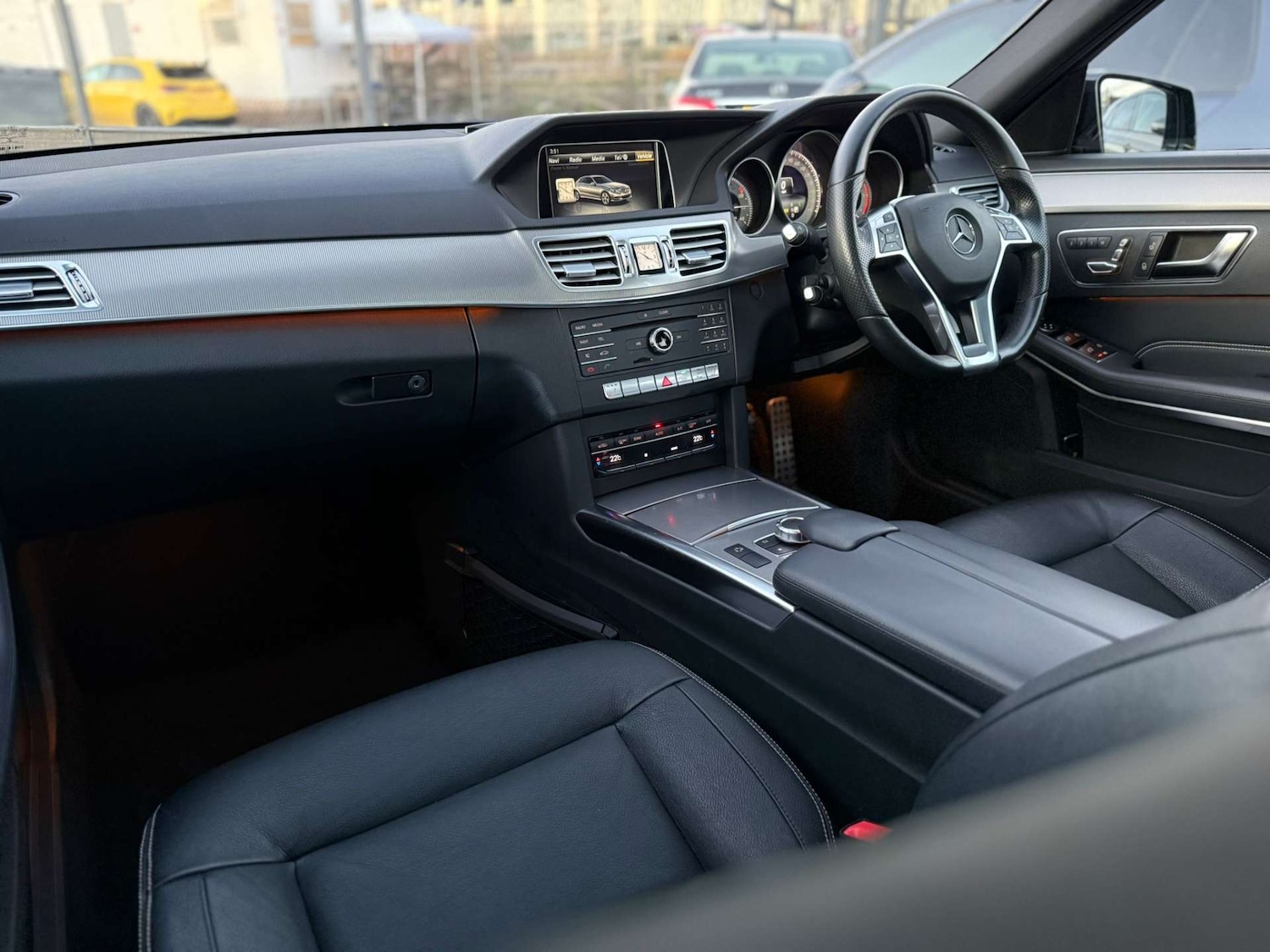 Used Mercedes-Benz E Class 2015 for sale - 77022509: Photo 43