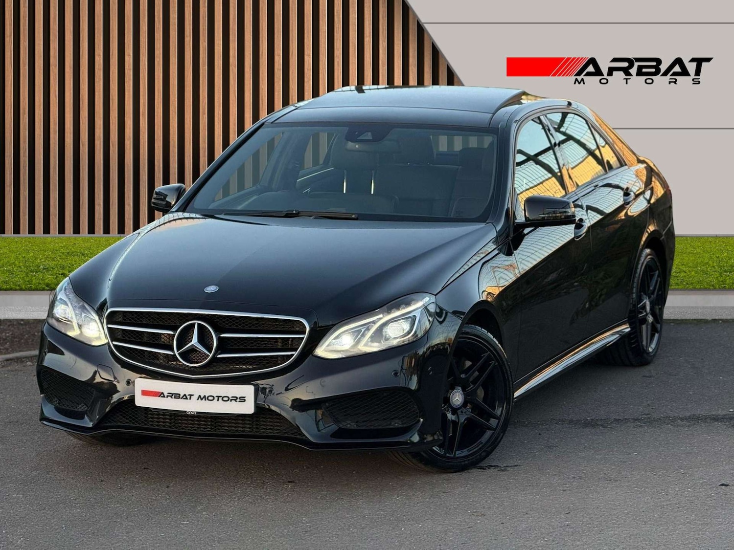 Used Mercedes-Benz E Class 2015 for sale - 77022509: Photo 9