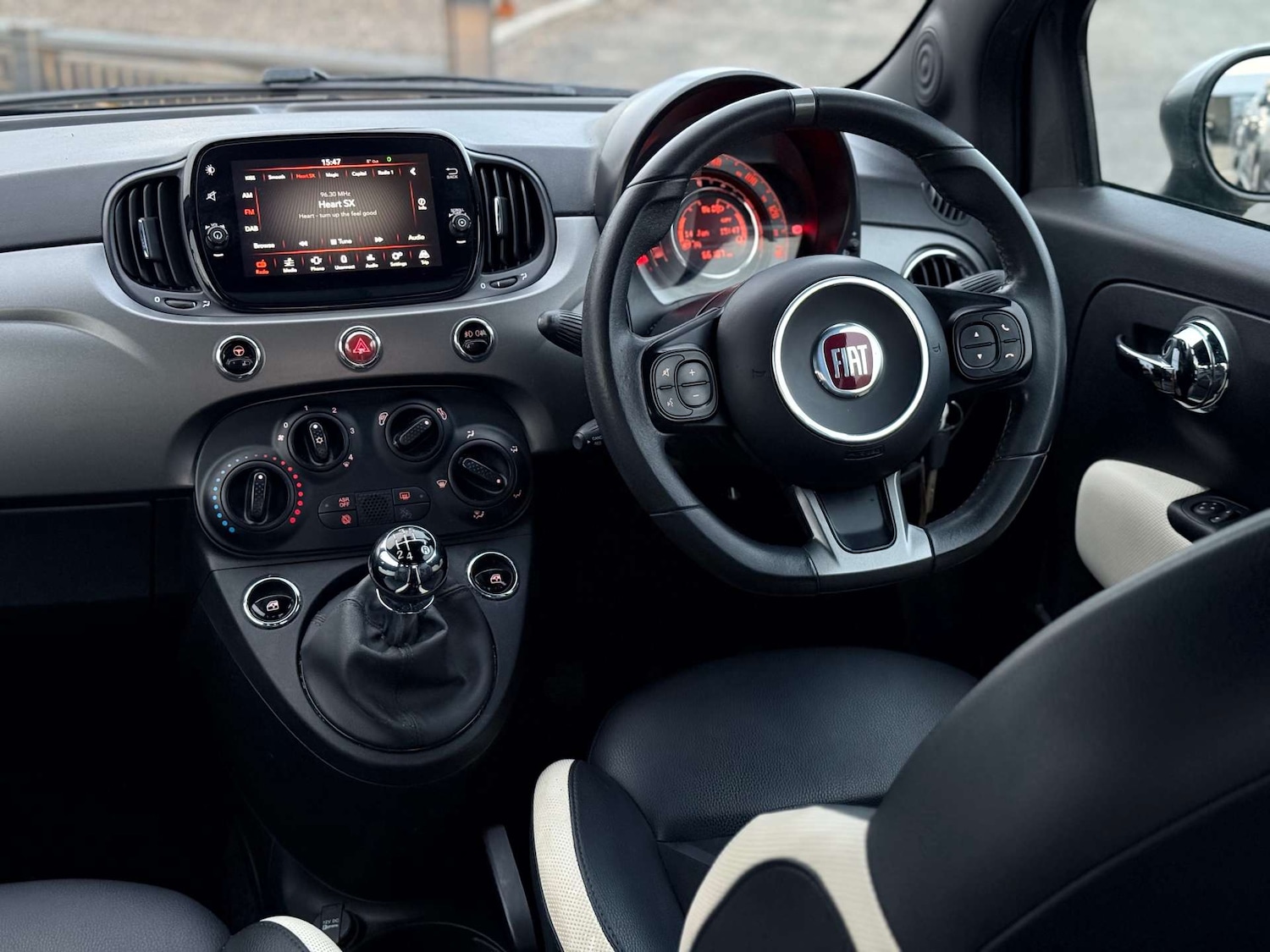 Used Fiat 500 2018 for sale - 77200685: Photo 2