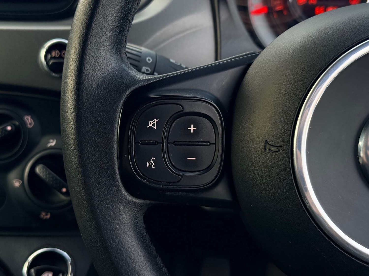 Used Fiat 500 2018 for sale - 77200685: Photo 23