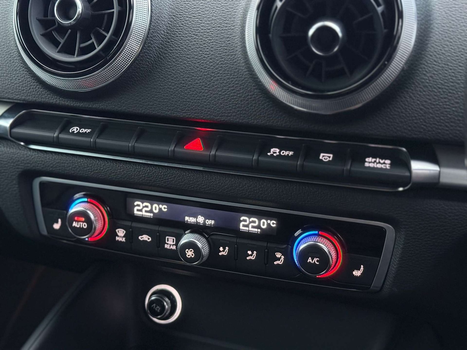 Used Audi A3 2018 for sale - 77053565: Photo 31