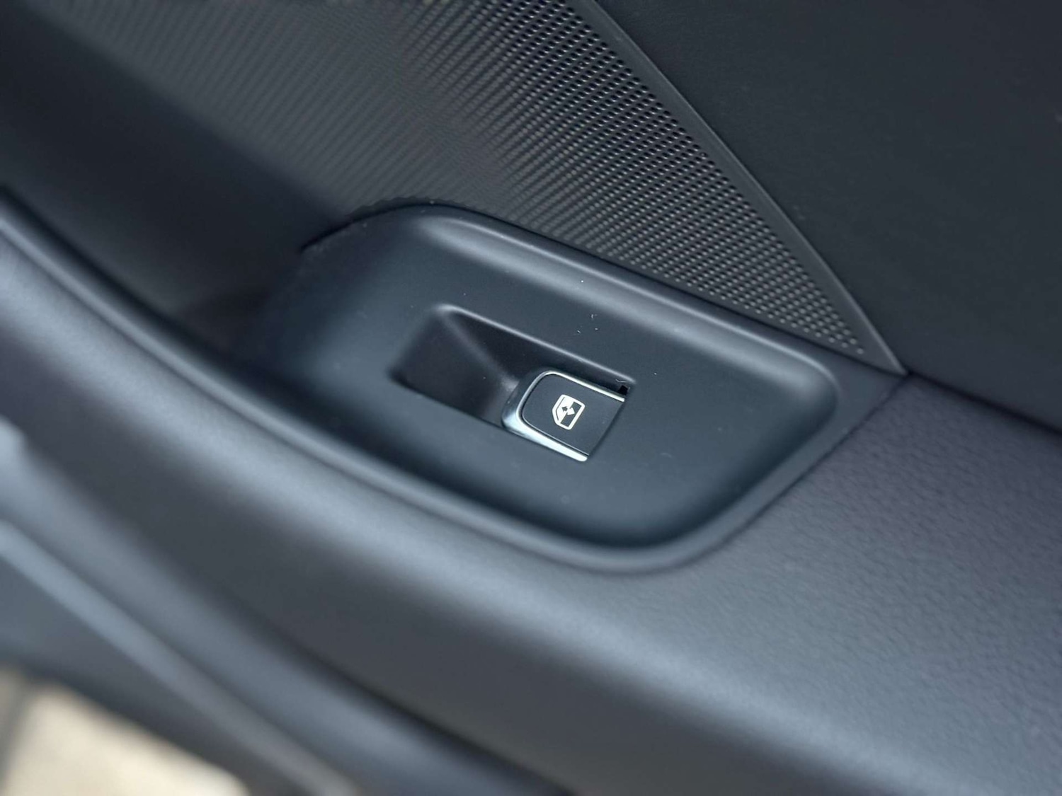 Used Audi A3 2018 for sale - 77053565: Photo 36