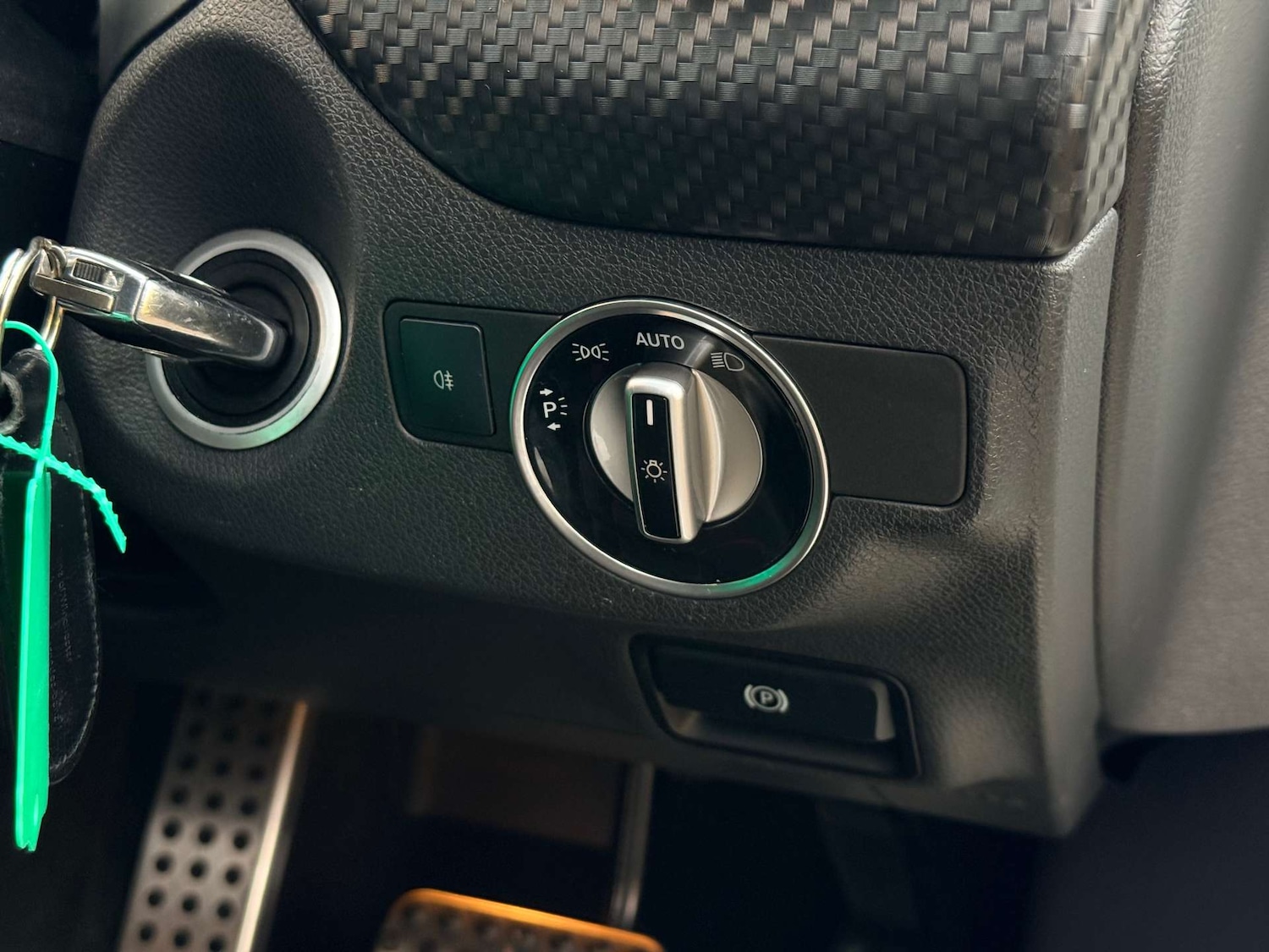 Used Mercedes-Benz A-Class 2014 for sale - 77227762: Photo 26