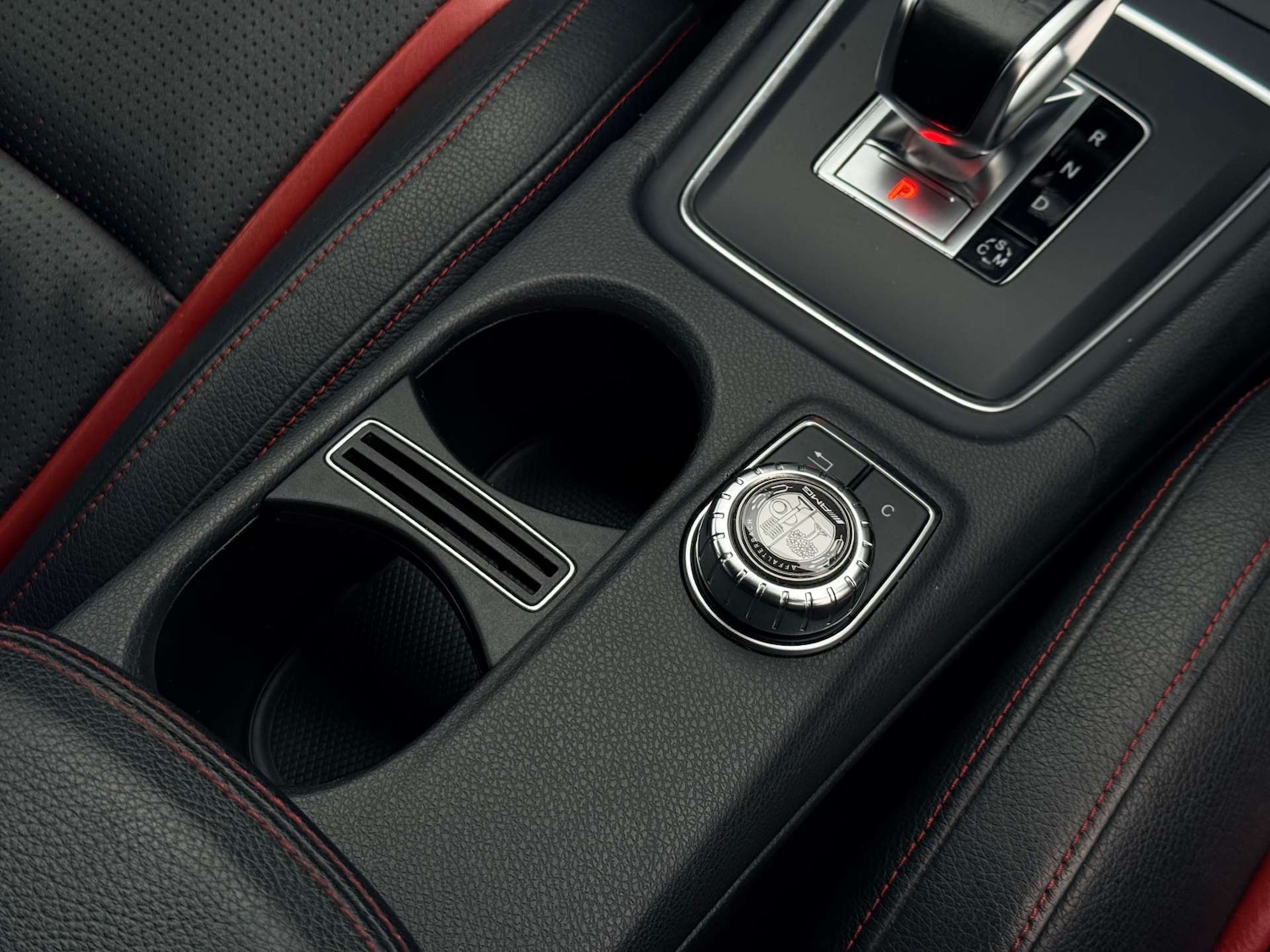 Used Mercedes-Benz A-Class 2014 for sale - 77227762: Photo 32