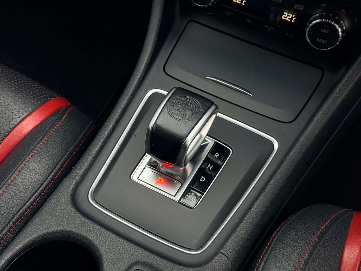 Used Mercedes-Benz A-Class 2014 for sale - 77227762: Photo 33