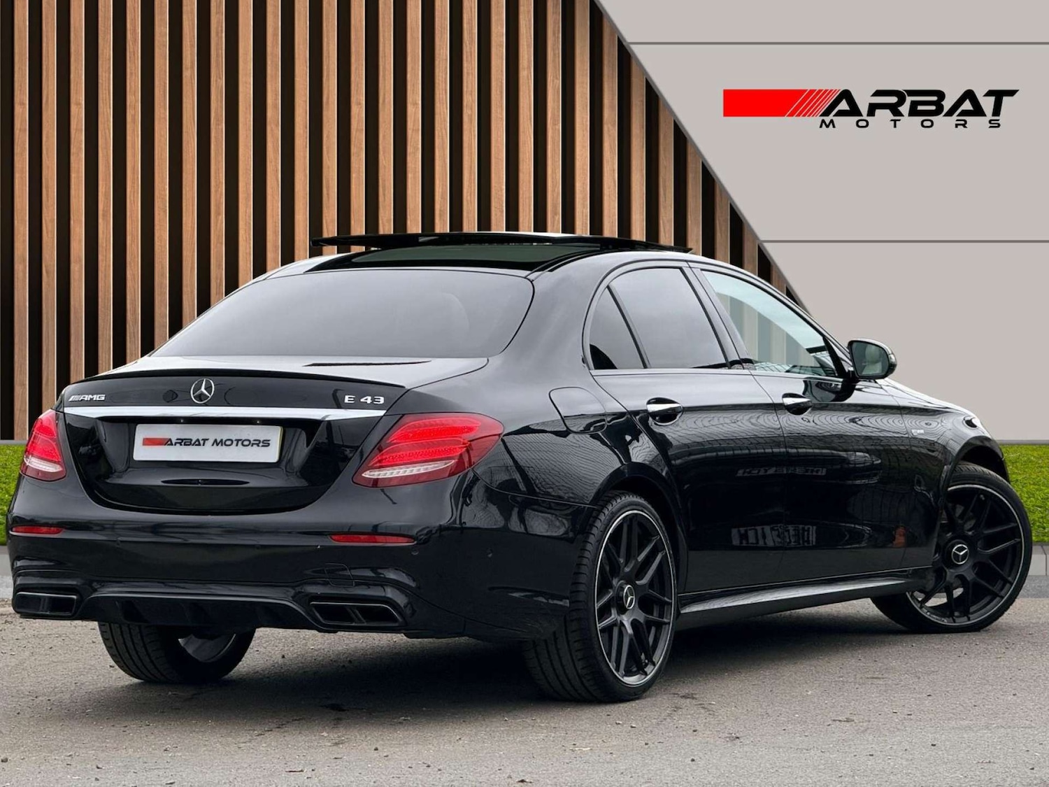 Used Mercedes-Benz E Class 2018 for sale - 76896333: Photo 14