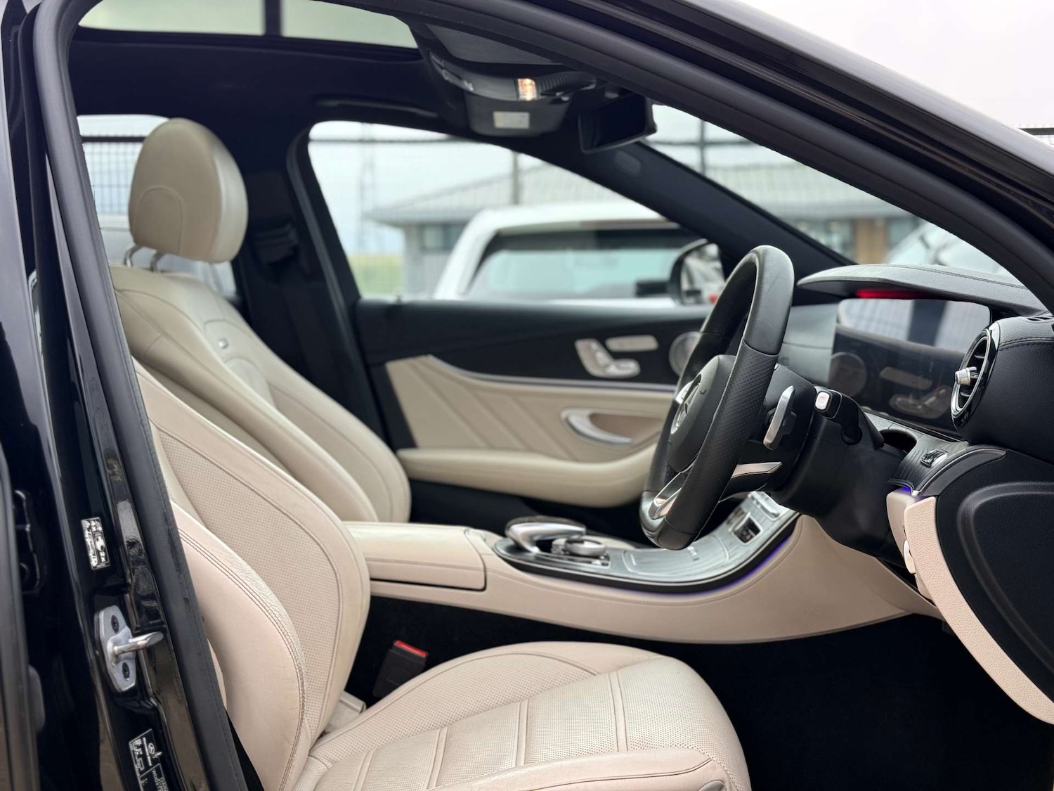 Used Mercedes-Benz E Class 2018 for sale - 76896333: Photo 21