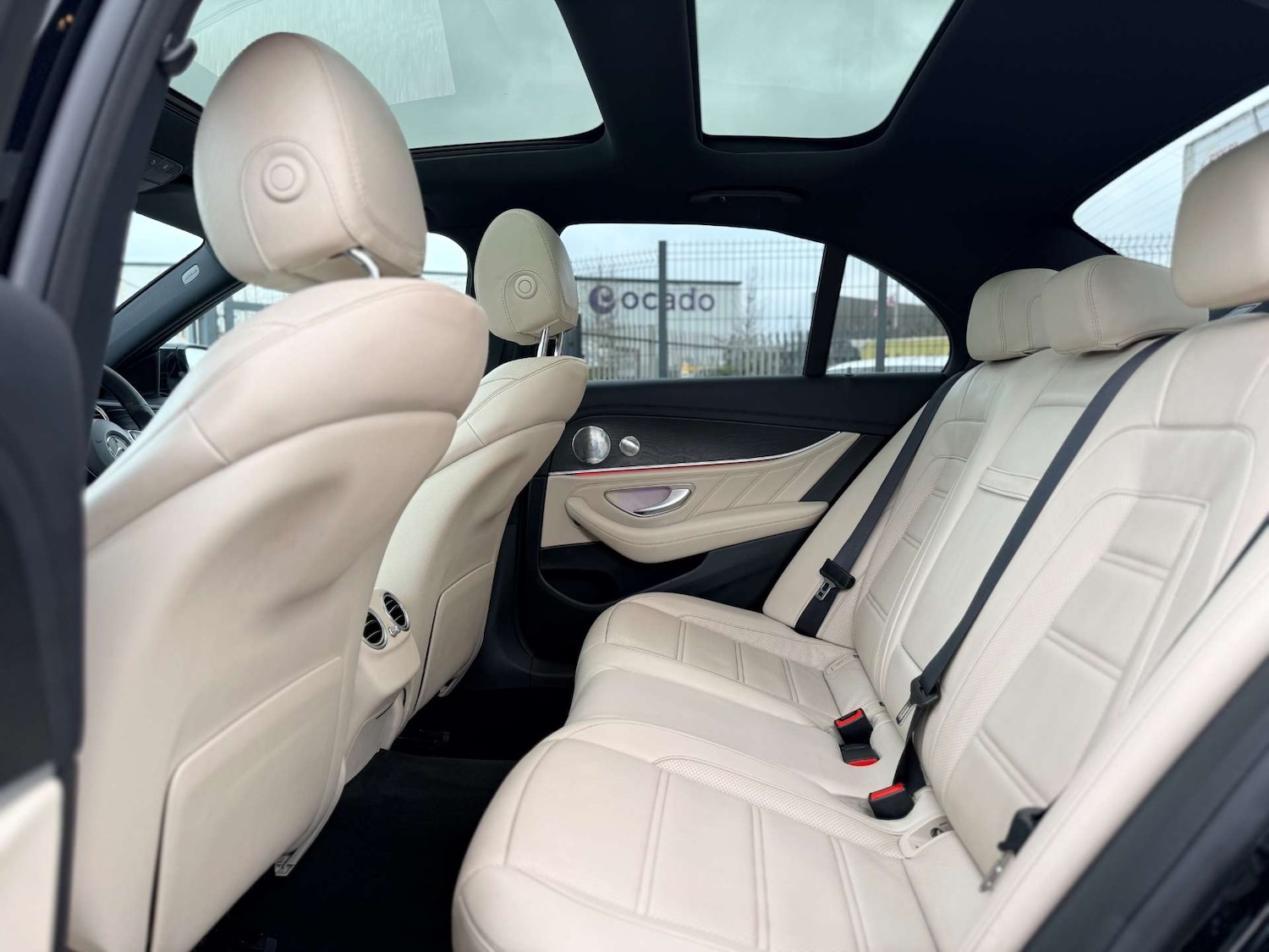 Used Mercedes-Benz E Class 2018 for sale - 76896333: Photo 29