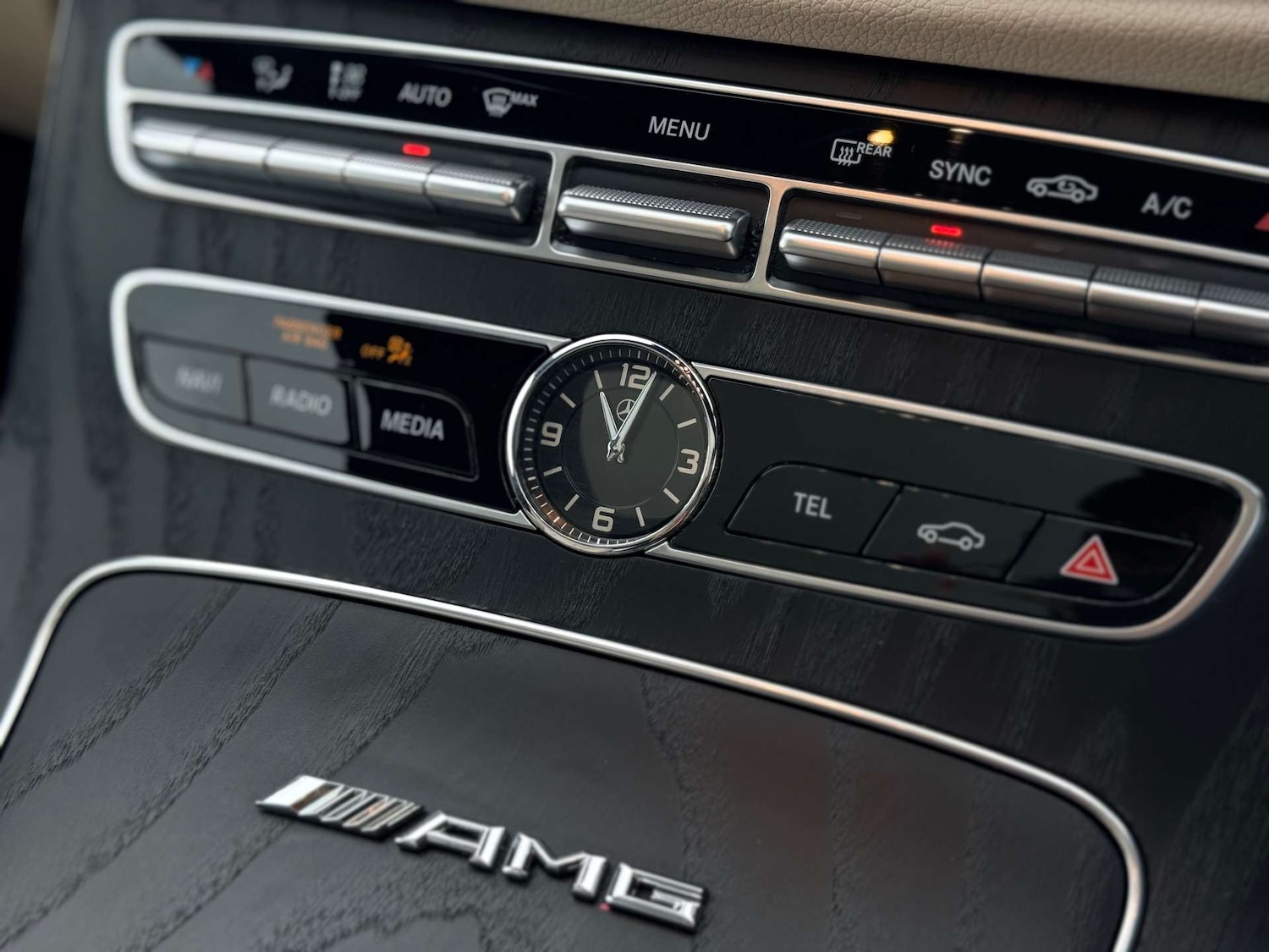 Used Mercedes-Benz E Class 2018 for sale - 76896333: Photo 37