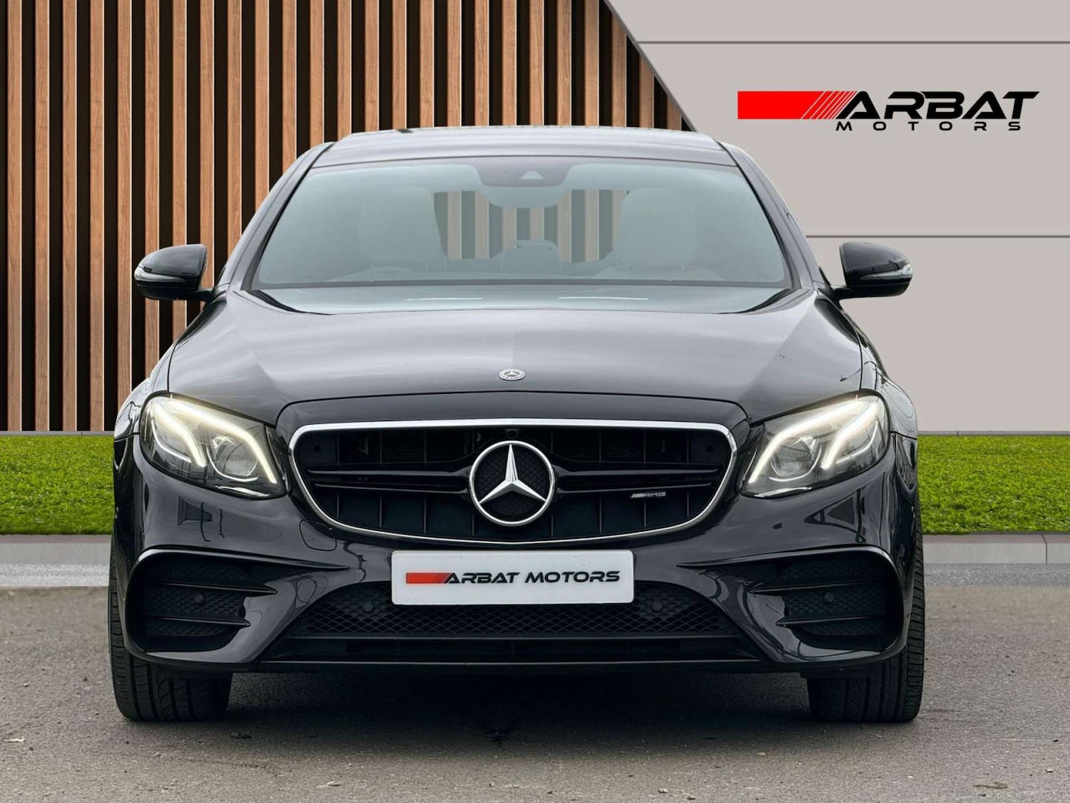 Used Mercedes-Benz E Class 2018 for sale - 76896333: Photo 4