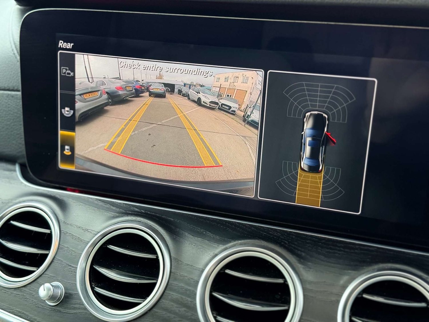 Used Mercedes-Benz E Class 2018 for sale - 76896333: Photo 48