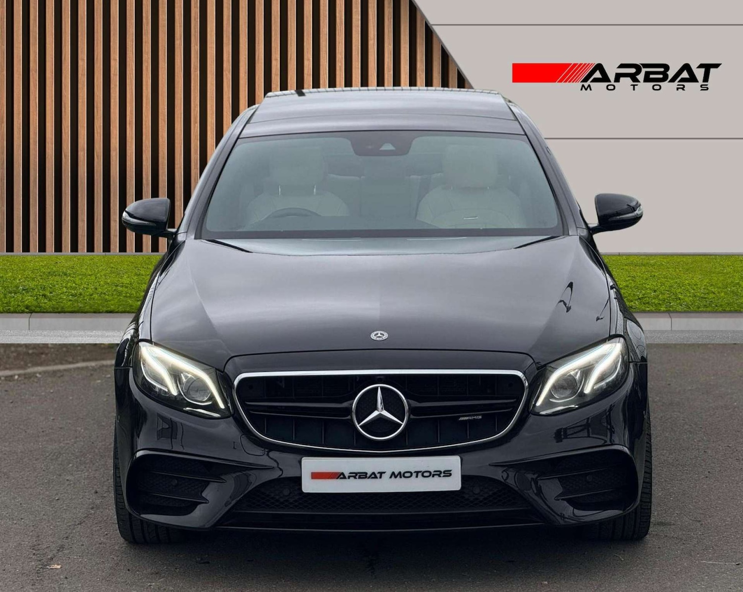 Used Mercedes-Benz E Class 2018 for sale - 76896333: Photo 8