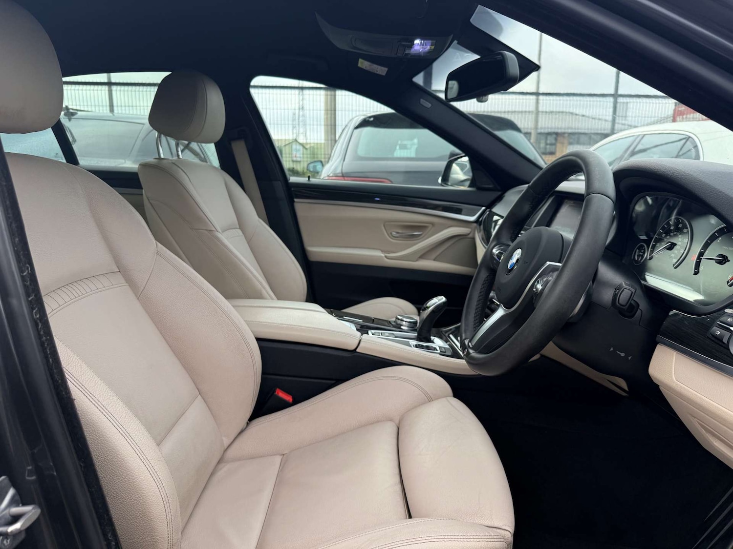 Used BMW 5 Series 2015 for sale - 76896296: Photo 4