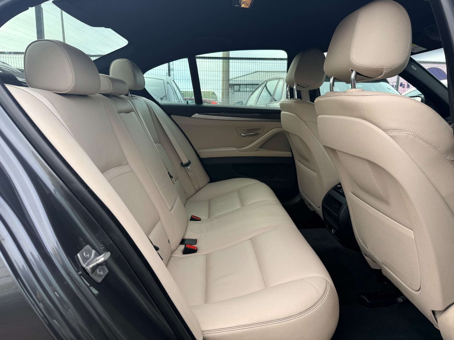 Used BMW 5 Series 2015 for sale - 76896296: Photo 57