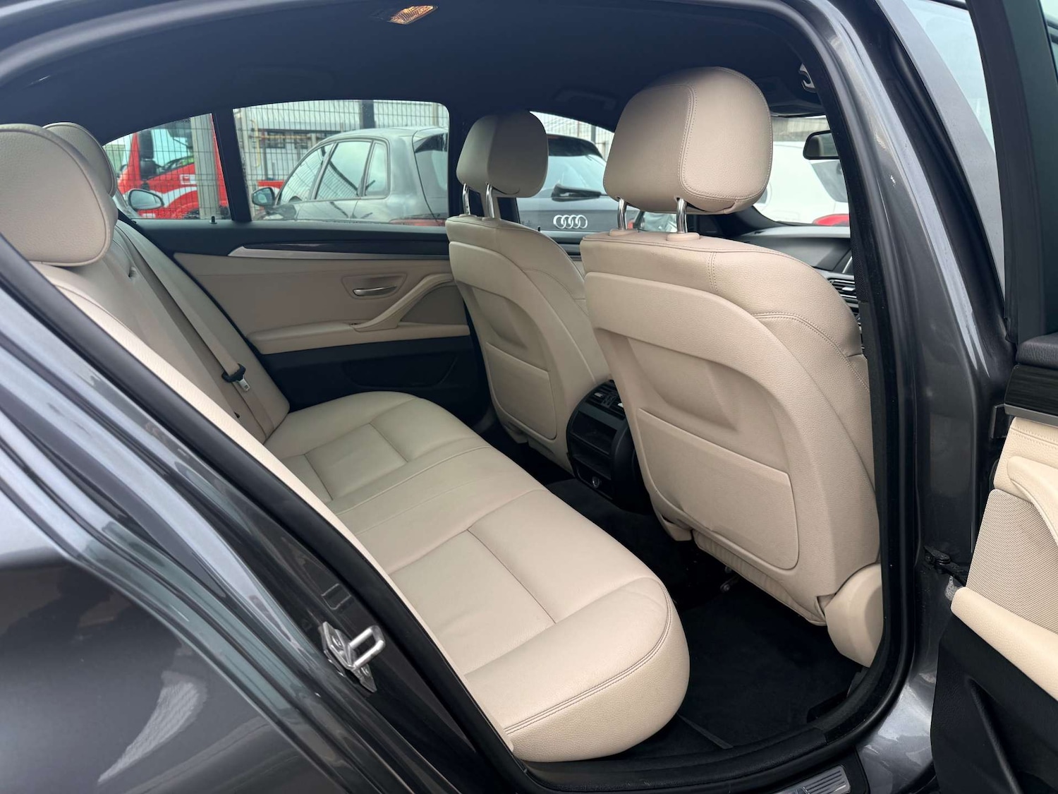 Used BMW 5 Series 2015 for sale - 76896296: Photo 58