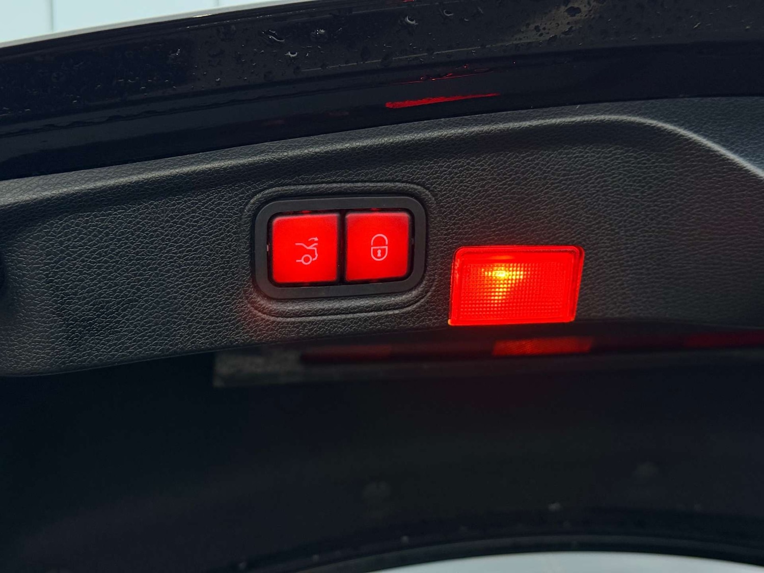 Used Mercedes-Benz C Class 2018 for sale - 77249245: Photo 39