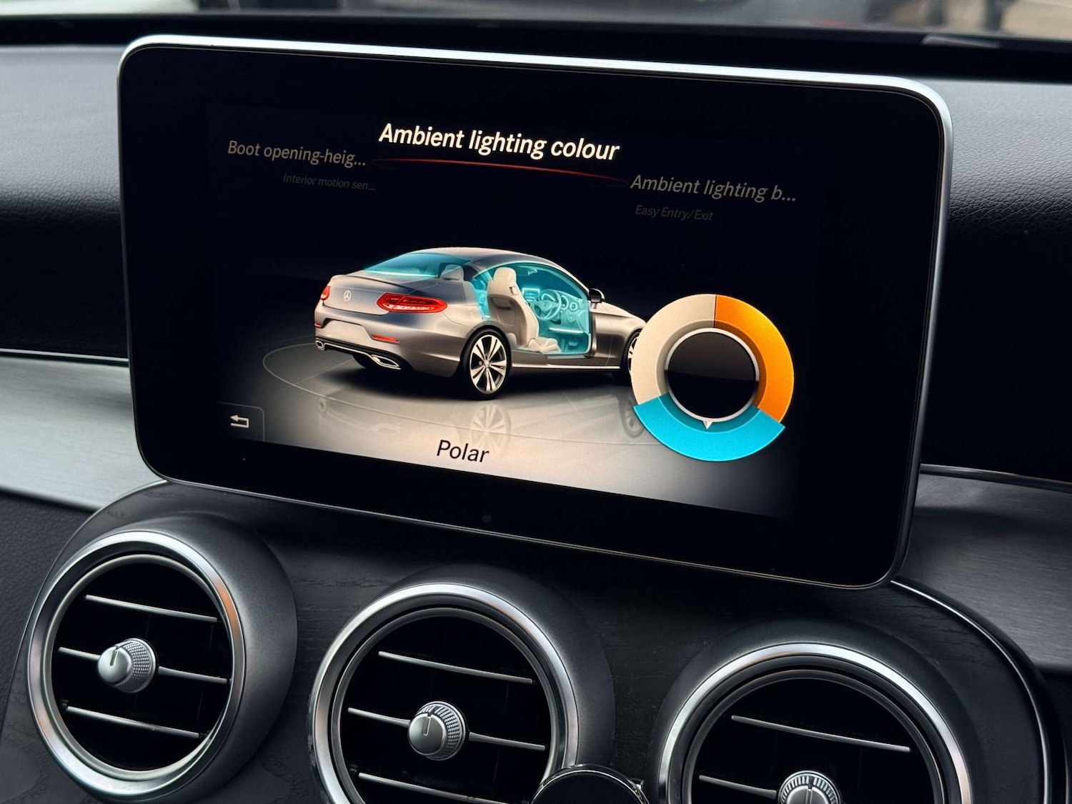 Used Mercedes-Benz C Class 2018 for sale - 77249245: Photo 47