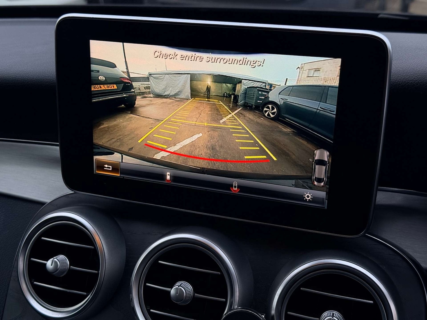 Used Mercedes-Benz C Class 2018 for sale - 77249245: Photo 48