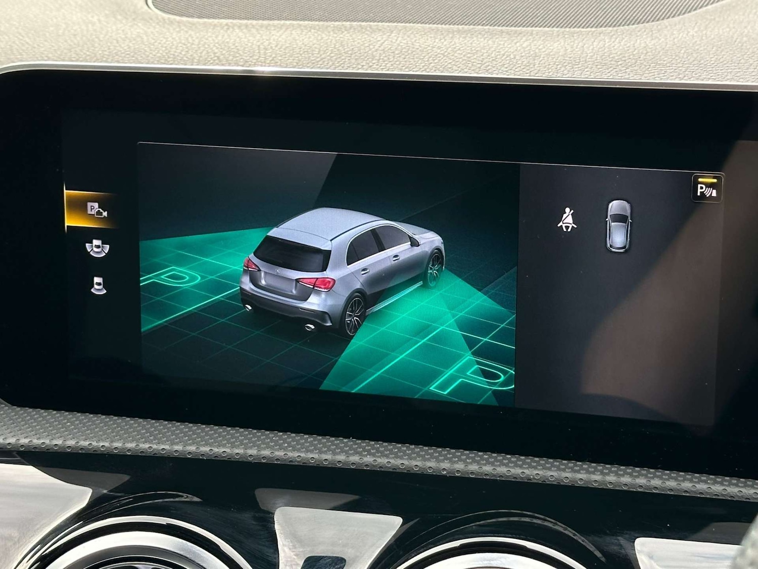 Used Mercedes-Benz A-Class 2020 for sale - 76896332: Photo 34