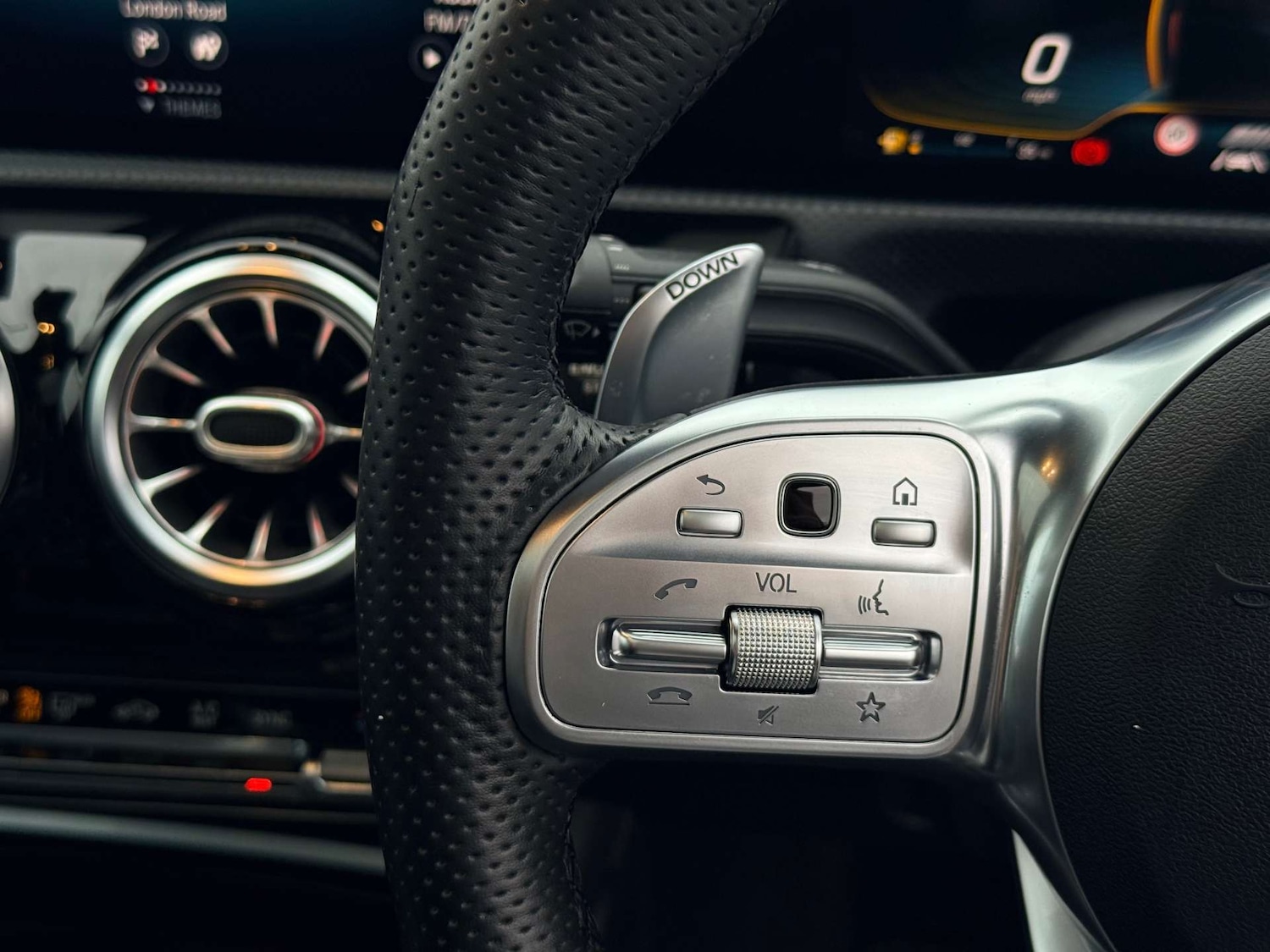 Used Mercedes-Benz A-Class 2019 for sale - 76896304: Photo 24