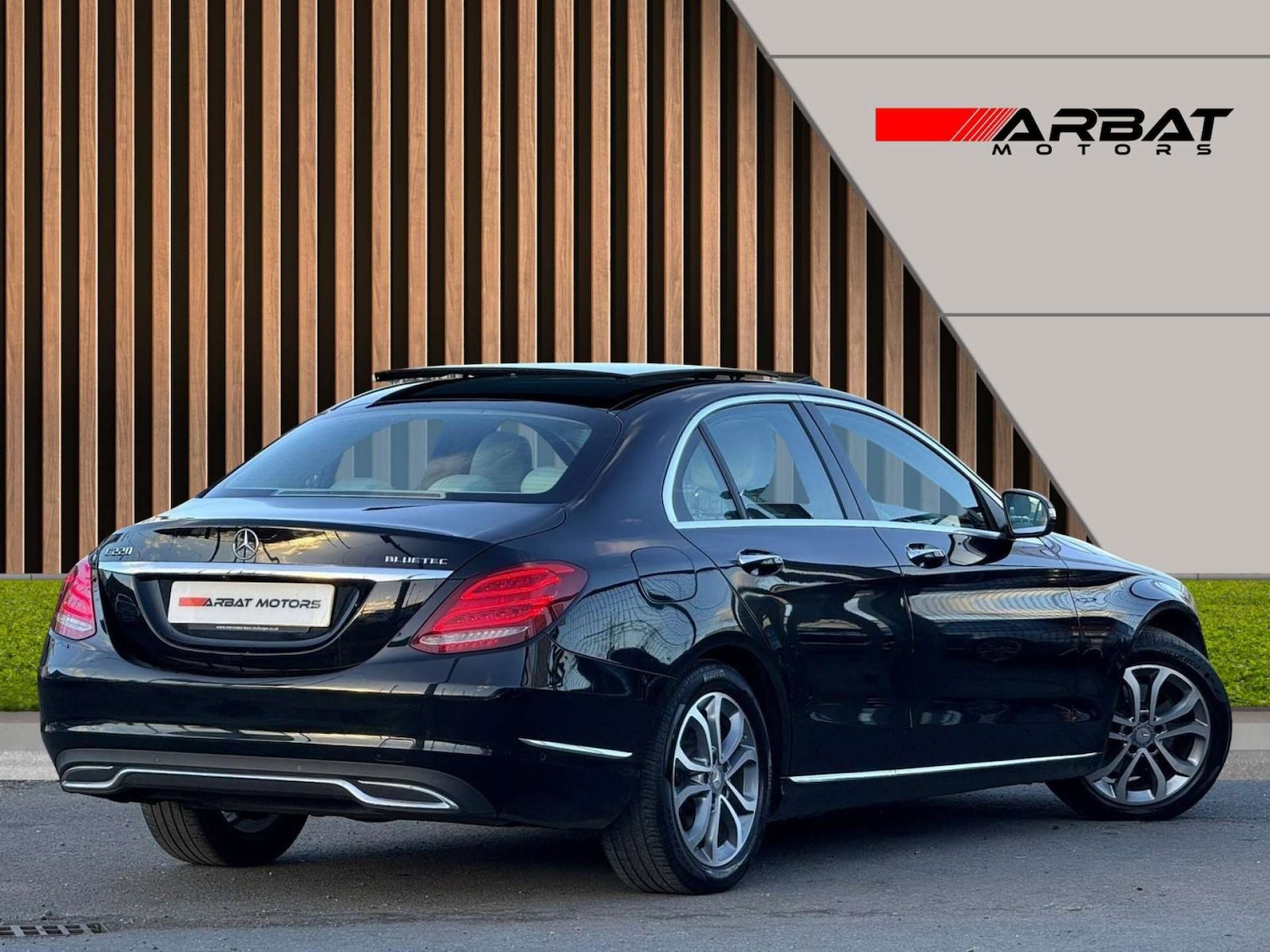 Used Mercedes-Benz C Class 2014 for sale - 76921234: Photo 14