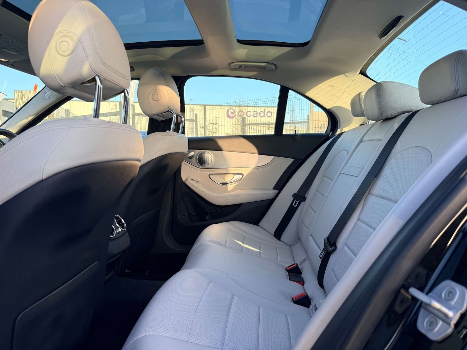 Used Mercedes-Benz C Class 2014 for sale - 76921234: Photo 22