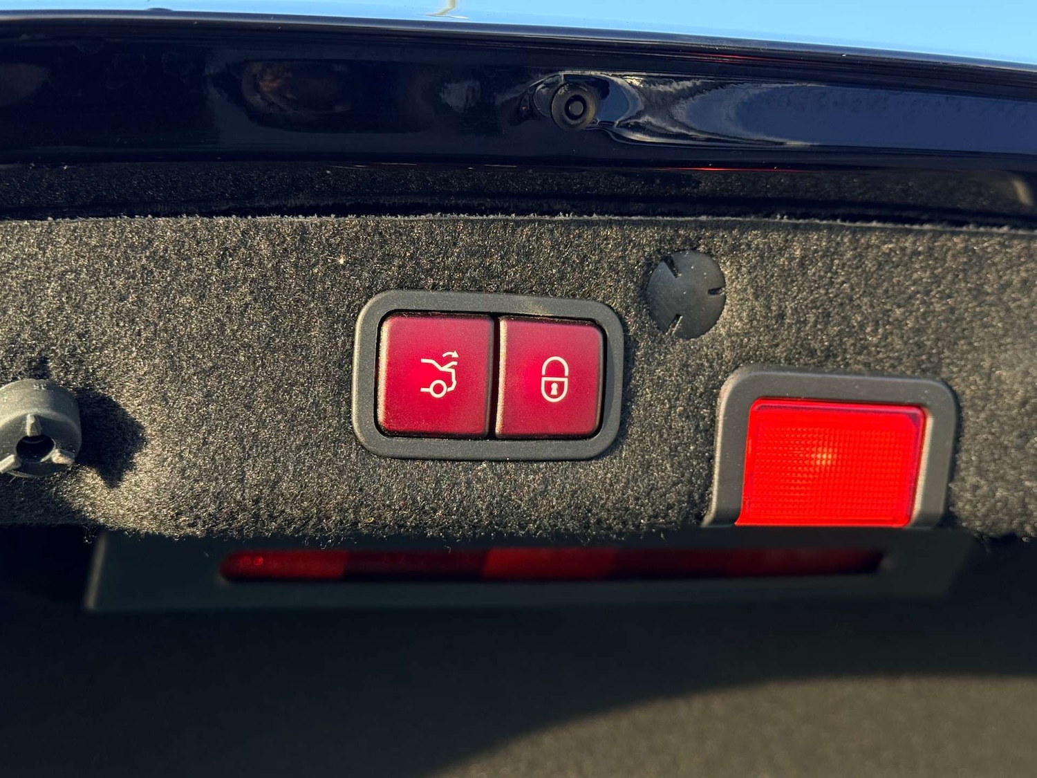 Used Mercedes-Benz C Class 2014 for sale - 76921234: Photo 31