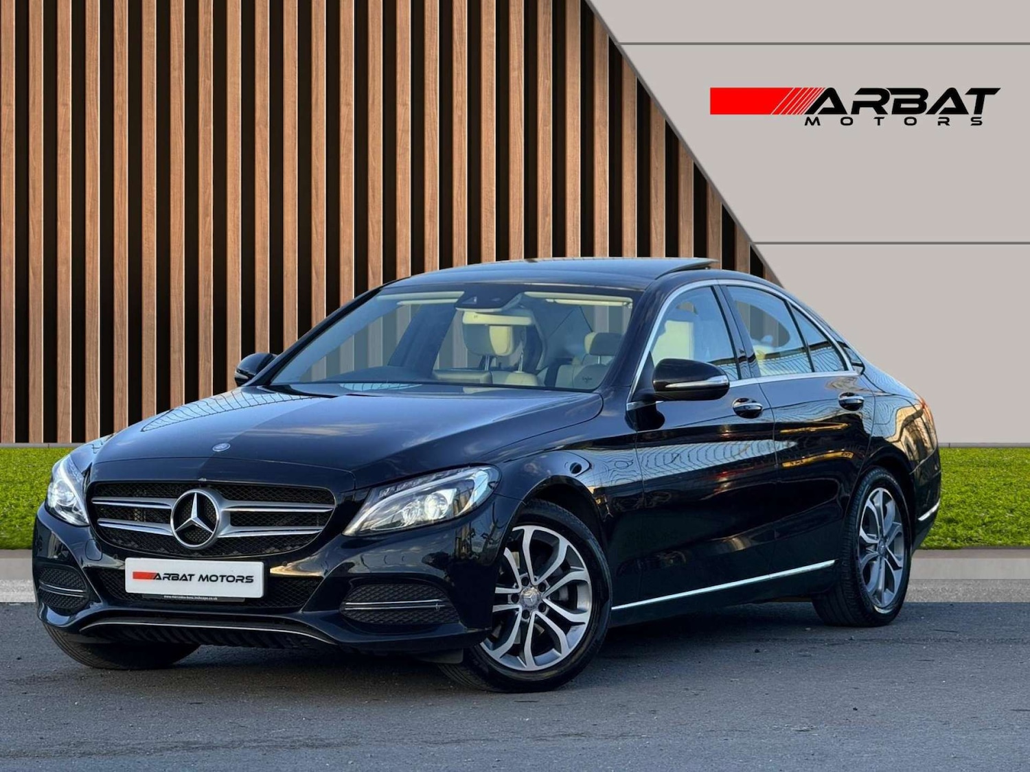 Used Mercedes-Benz C Class 2014 for sale - 76921234: Photo 5