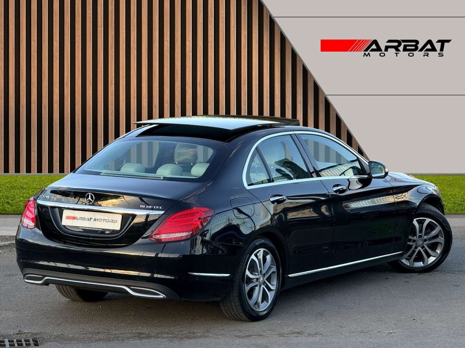 Used Mercedes-Benz C Class 2014 for sale - 76921234: Photo 50