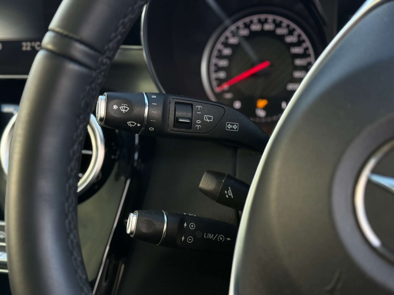 Used Mercedes-Benz GLC 2018 for sale - 77053560: Photo 34