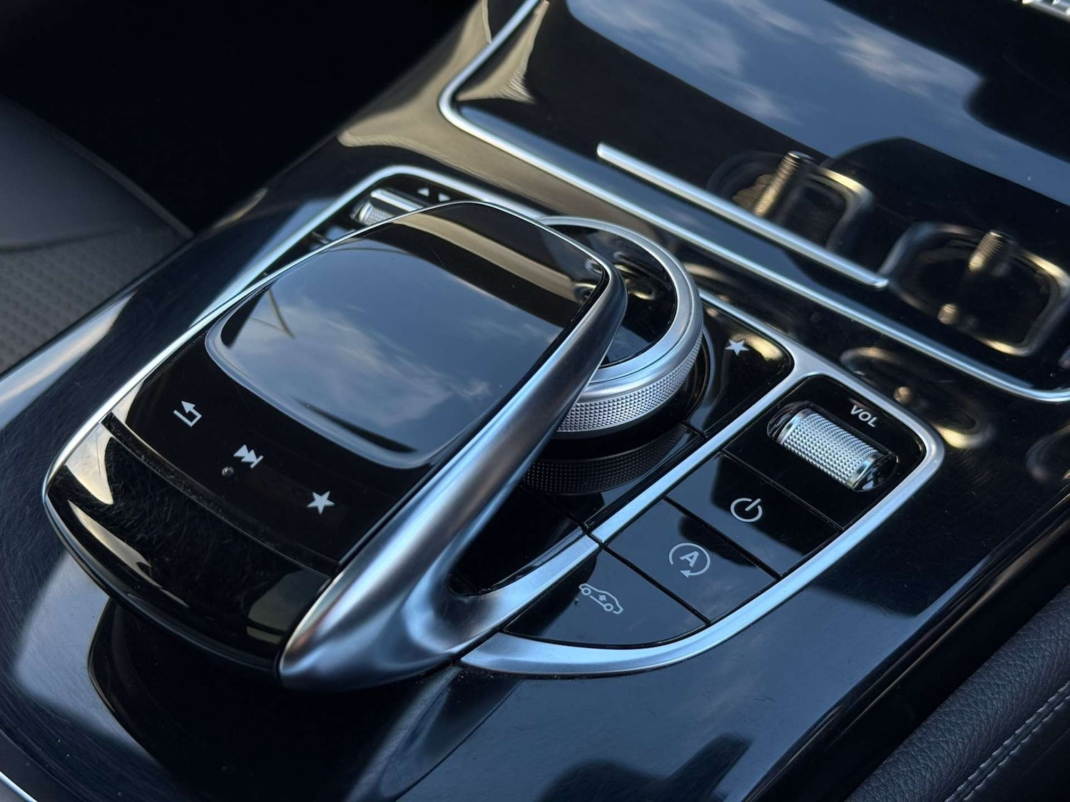 Used Mercedes-Benz GLC 2018 for sale - 77053560: Photo 37