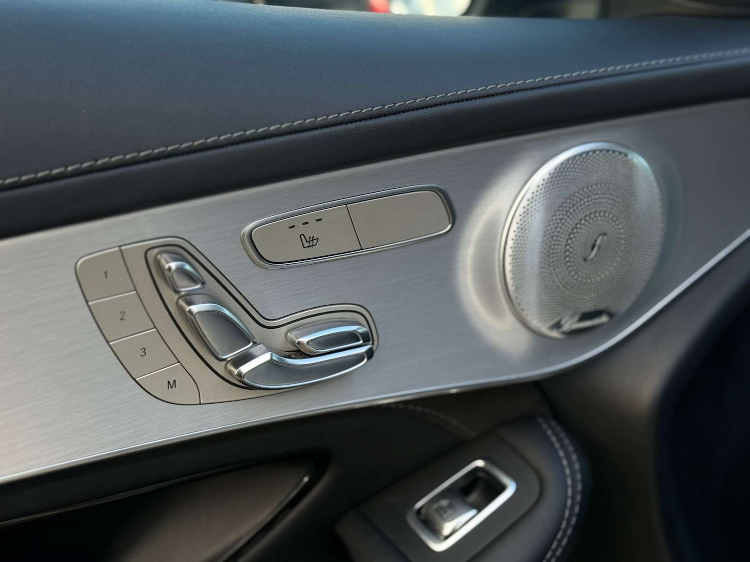 Used Mercedes-Benz GLC 2018 for sale - 77053560: Photo 55